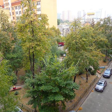 Apartment Olympyska On Velyka Vasylkyvska 45 Киев Экстерьер фото