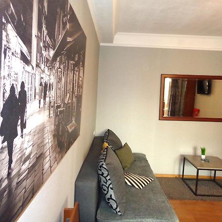 Apartment Olympyska On Velyka Vasylkyvska 45 Киев Экстерьер фото